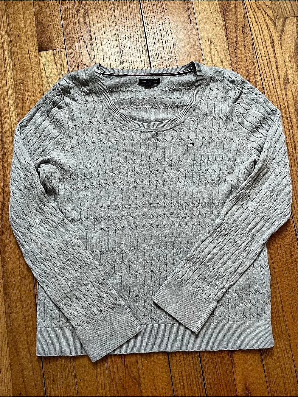 Tommy Hilfiger Cable Knit Crewneck Sweater in Gray